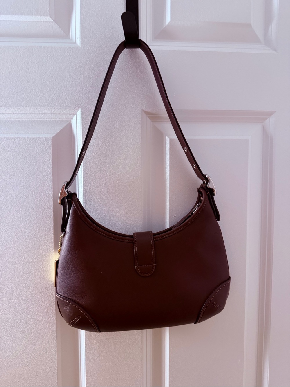 COACH Hampton Hobo in Maple with Silver Hardware - Picture 2 of 3